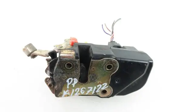 Chrysler Voyager Front door lock 