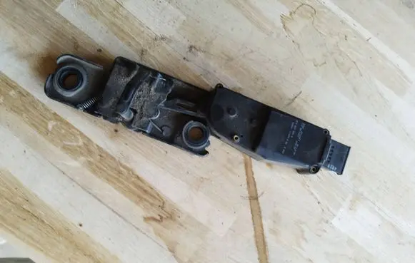 Tailgate/trunk/boot lift motor