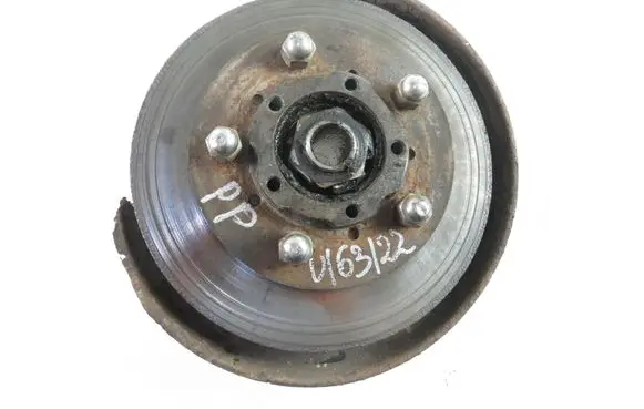 Daihatsu Feroza Front wheel hub spindle knuckle 