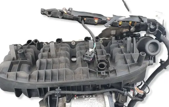 Audi A4 S4 B9 Intake manifold 06L133201CM
