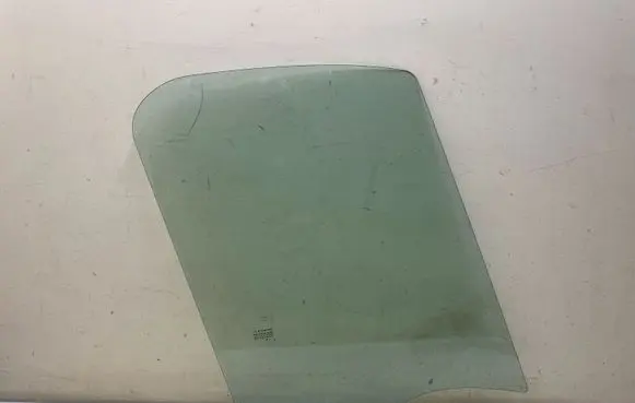 Renault Trafic III (X82) Front door window glass four-door 43R000464