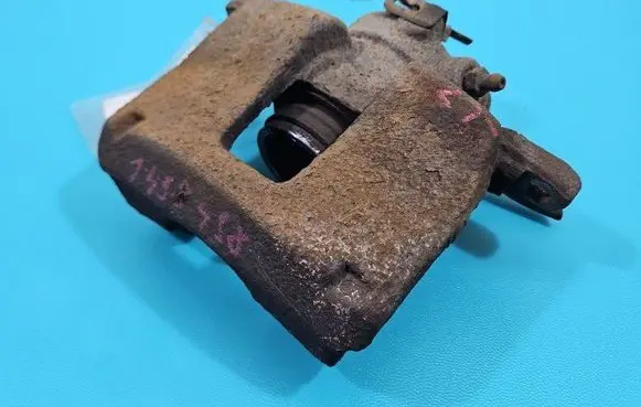 Rear brake caliper