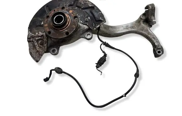 Audi A4 S4 B7 8E 8H Front wheel hub spindle knuckle 