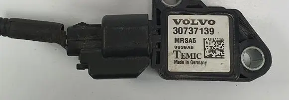 Volvo C70 Airbag deployment crash/impact sensor 30737139