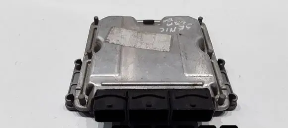 Renault Scenic I Engine control unit/module 819