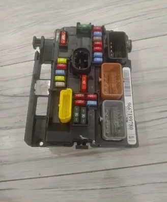 Citroen C3 BSM Control unit 9667199780