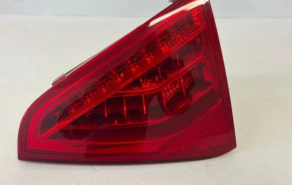 Audi S5 Facelift Tailgate rear/tail lights 8T0945094D AU484PAT2 21200207