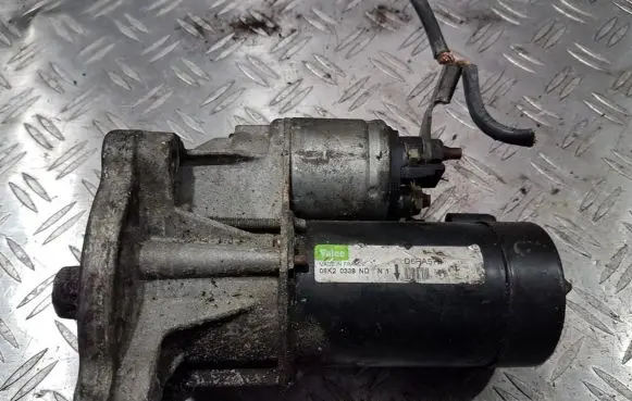 Citroen C4 I Starter motor d6ra572 nenustyta