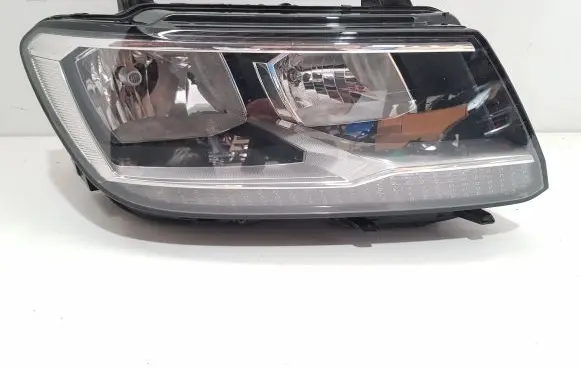 Volkswagen Tiguan Headlight/headlamp 5NB941006B
