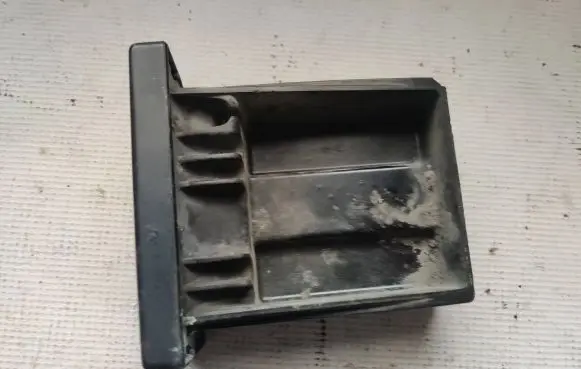Car ashtray