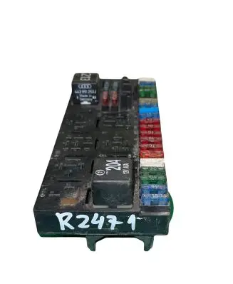 Audi 80 90 B3 Fuse module 443941822B