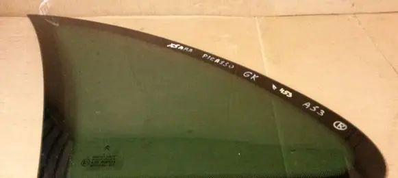 Citroen Xsara Picasso Rear side window AS3