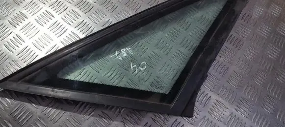 Audi 100 S4 C4 Rear side window
