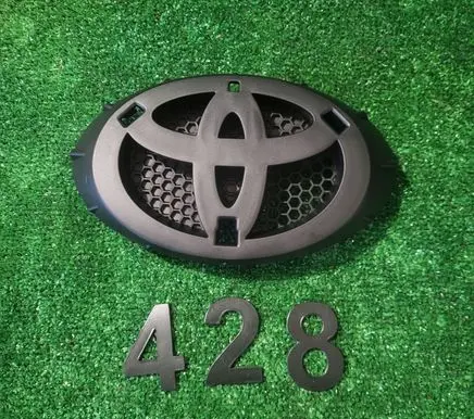 Toyota Aygo AB10 Manufacturer badge logo/emblem 0H020