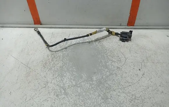 Ford Focus Positive cable (battery) JX6T14B060GEDC