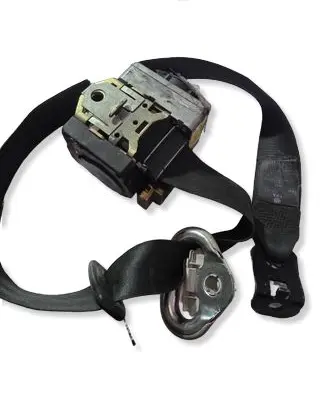 Volkswagen Golf IV Front seatbelt 1H0857737