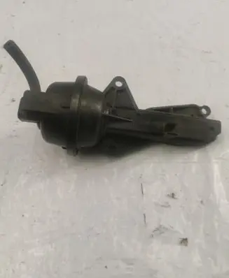Mazda 3 I Vacuum valve 042797
