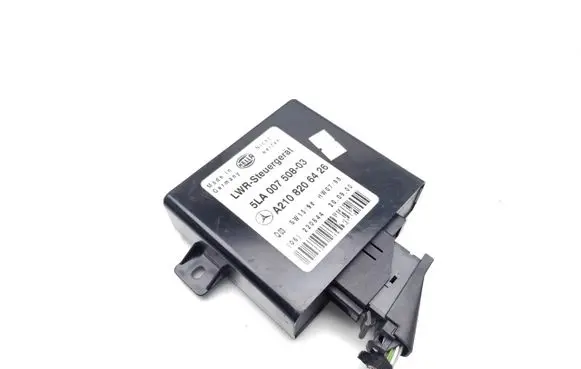Mercedes-Benz E AMG W210 Light module LCM A2108206426 5LA00750803
