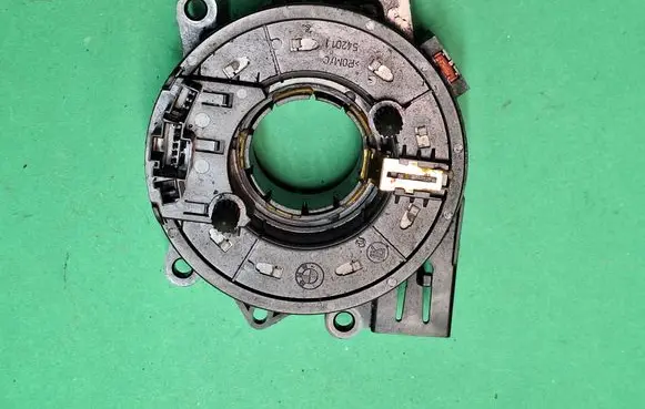 BMW X3 E83 Airbag slip ring squib (SRS ring) 8376443 1060476821 04305010K