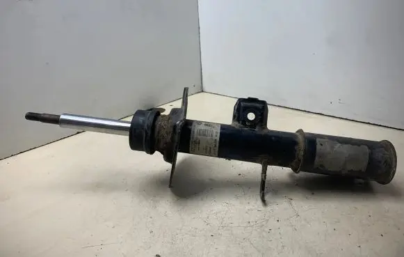BMW X5 E53 Front shock absorber/damper 22215501 EFH28R