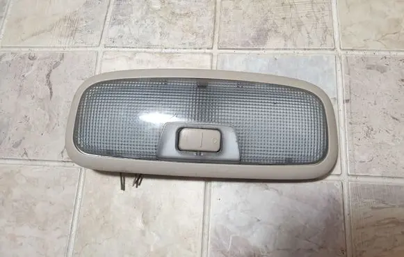 Ford Galaxy Rear seat light 168461