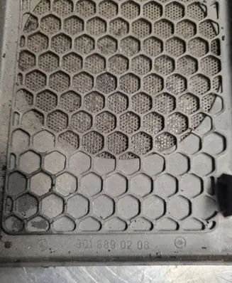 Side speaker trim/cover