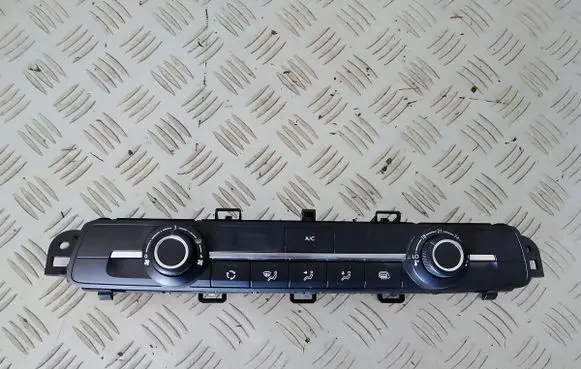 Toyota Proace Central console control unit 