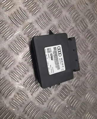 Audi S5 Facelift Hand brake control module 8K0907801M 8K0907801J