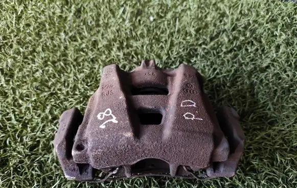Audi A5 8T 8F Front brake caliper