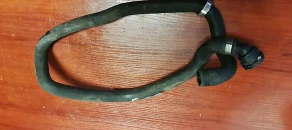 BMW 7 E65 E66 Engine coolant pipe/hose 8377700