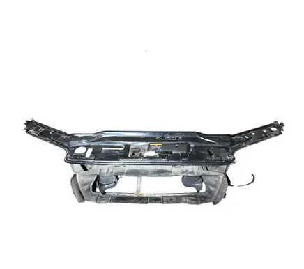 Volvo XC70 Top upper radiator support slam panel 30748023