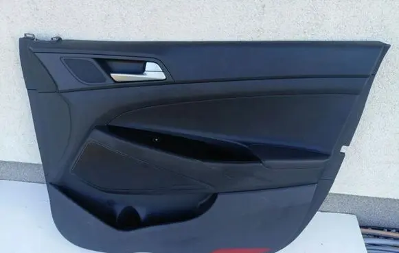 Hyundai Tucson TL Front door card panel trim 82361D7000