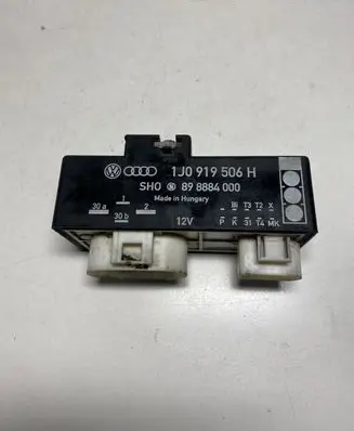Coolant fan relay