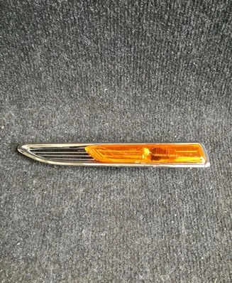 Ford Mondeo MK IV Front fender indicator light 180538012