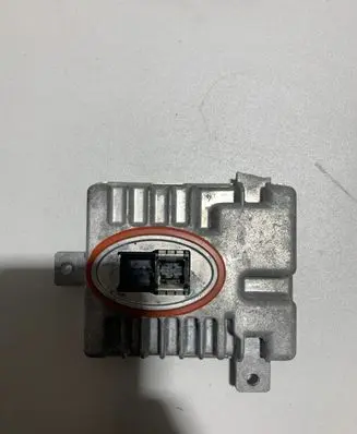 BMW 5 F10 F11 Headlight ballast module Xenon 7237647 W003T20071