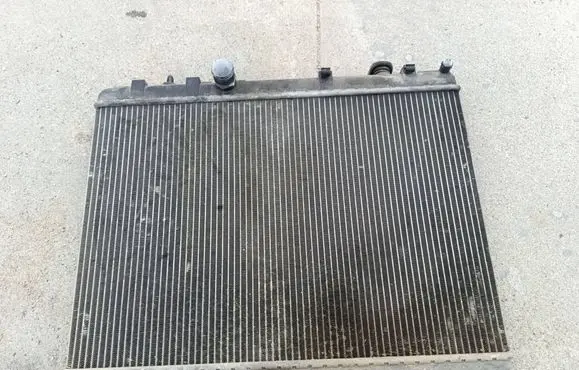 Citroen C4 I Coolant radiator