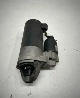 Mercedes-Benz C W204 Starter motor SM8080387 6803877