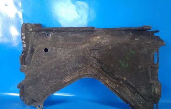 Audi A6 S6 C7 4G Engine splash shield/under tray 4G0825216A