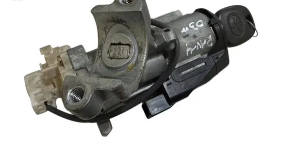 Toyota RAV 4 (XA20) Ignition lock 45020423