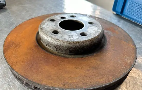BMW 5 G30 G31 Front brake disc