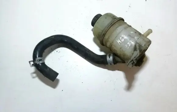 Mazda 626 Power steering fluid tank/reservoir