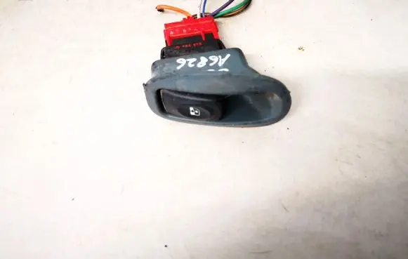 Renault Scenic I Electric window control switch 838099g