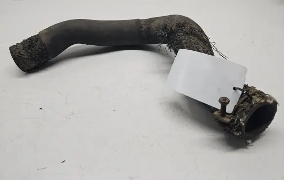 Nissan Patrol 260 Engine coolant pipe/hose