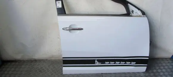 KIA Sportage Front door