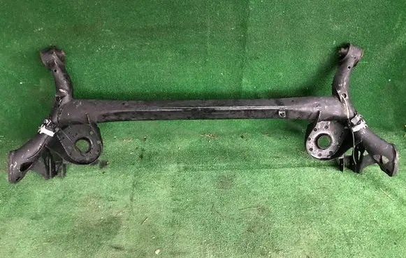 Toyota Yaris Rear beam 