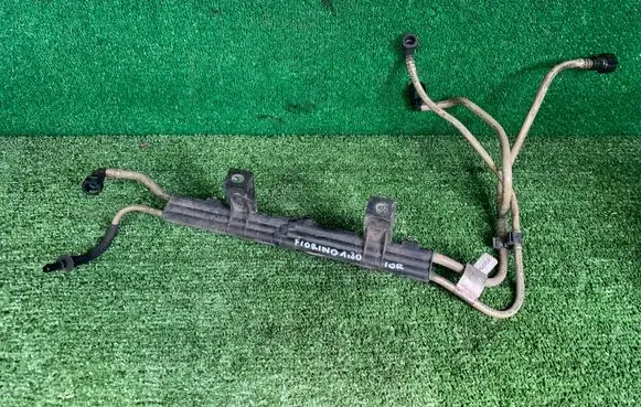 Fiat Fiorino Fuel injector supply line/pipe 