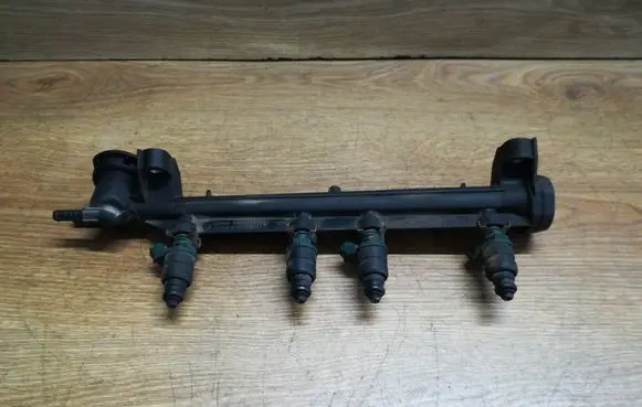 Fuel injectors set