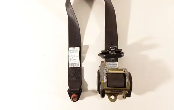 SsangYong Rexton I Front seatbelt 7461108004LAM 0432135 511567000A