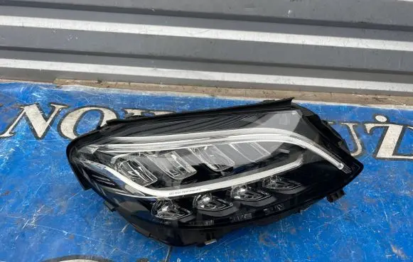 Mercedes-Benz C W205 Headlight/headlamp A2059068005