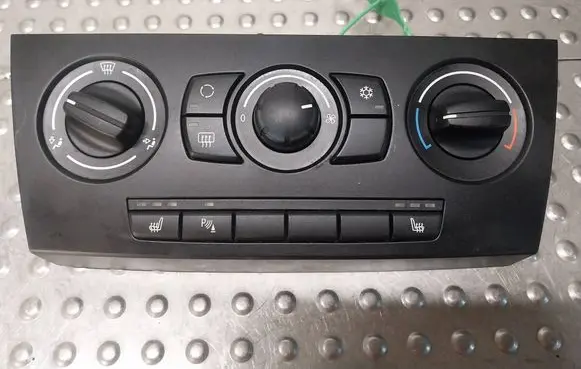 BMW 3 E90 E91 Climate control unit 9129937